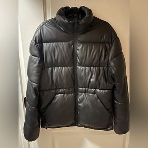 Men’s Oversized Puffer Jacket from Zara. Size S. Lightly worn.